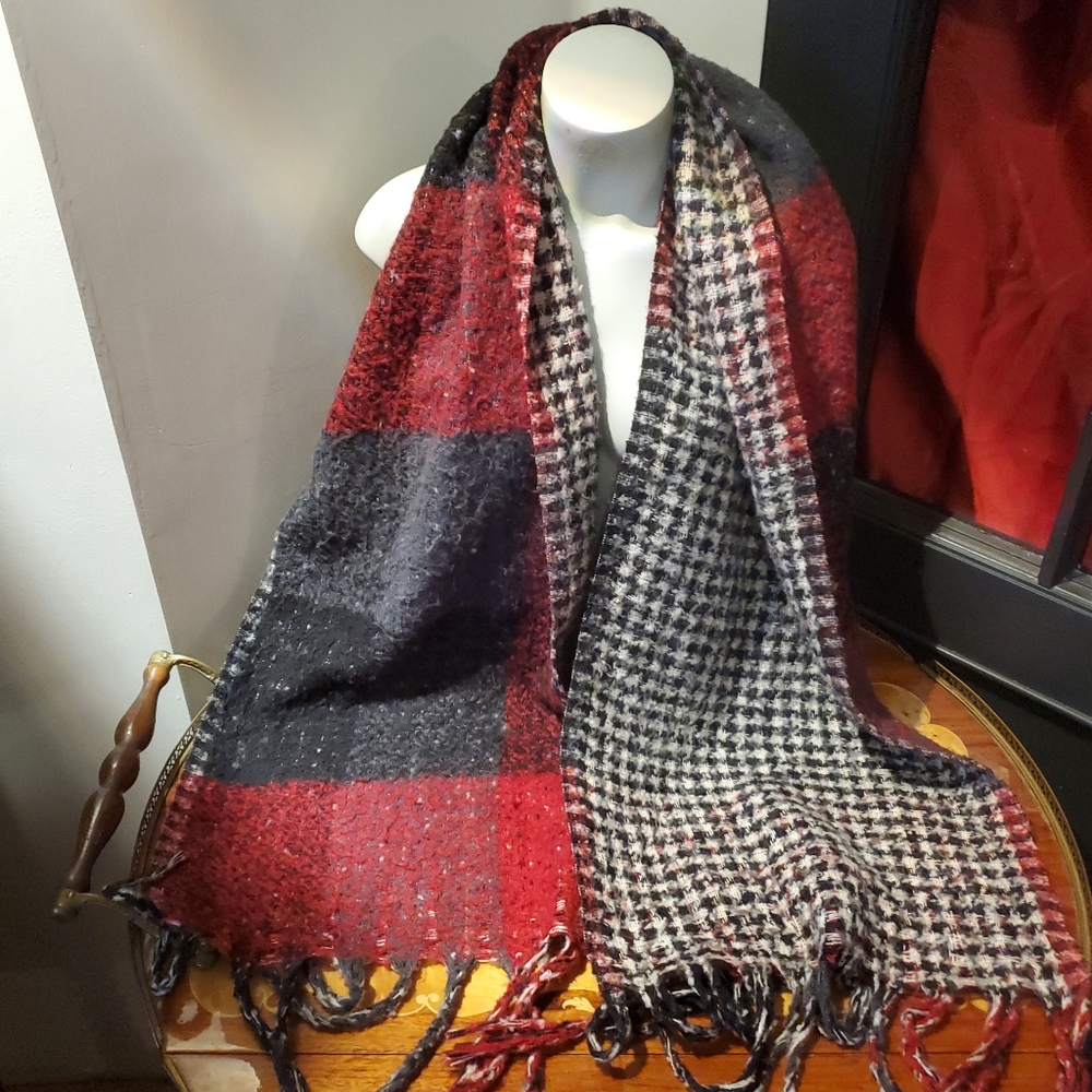 SM Plaid Scarf